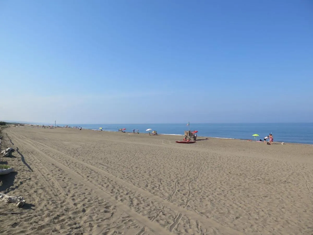Holiday Home Camping Village Free Time-2 By Interhome Marina Di Bibbona