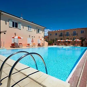 Hotel Bolgheri Marina, Marina Di Bibbona